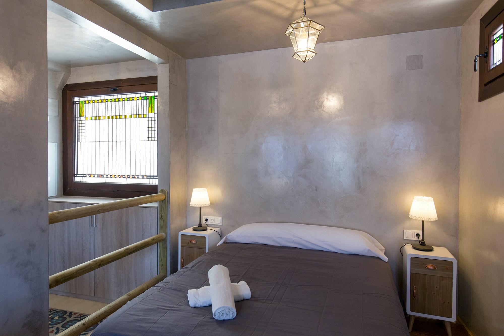 Los Lobos Suites Apartamentos Granada Ngoại thất bức ảnh