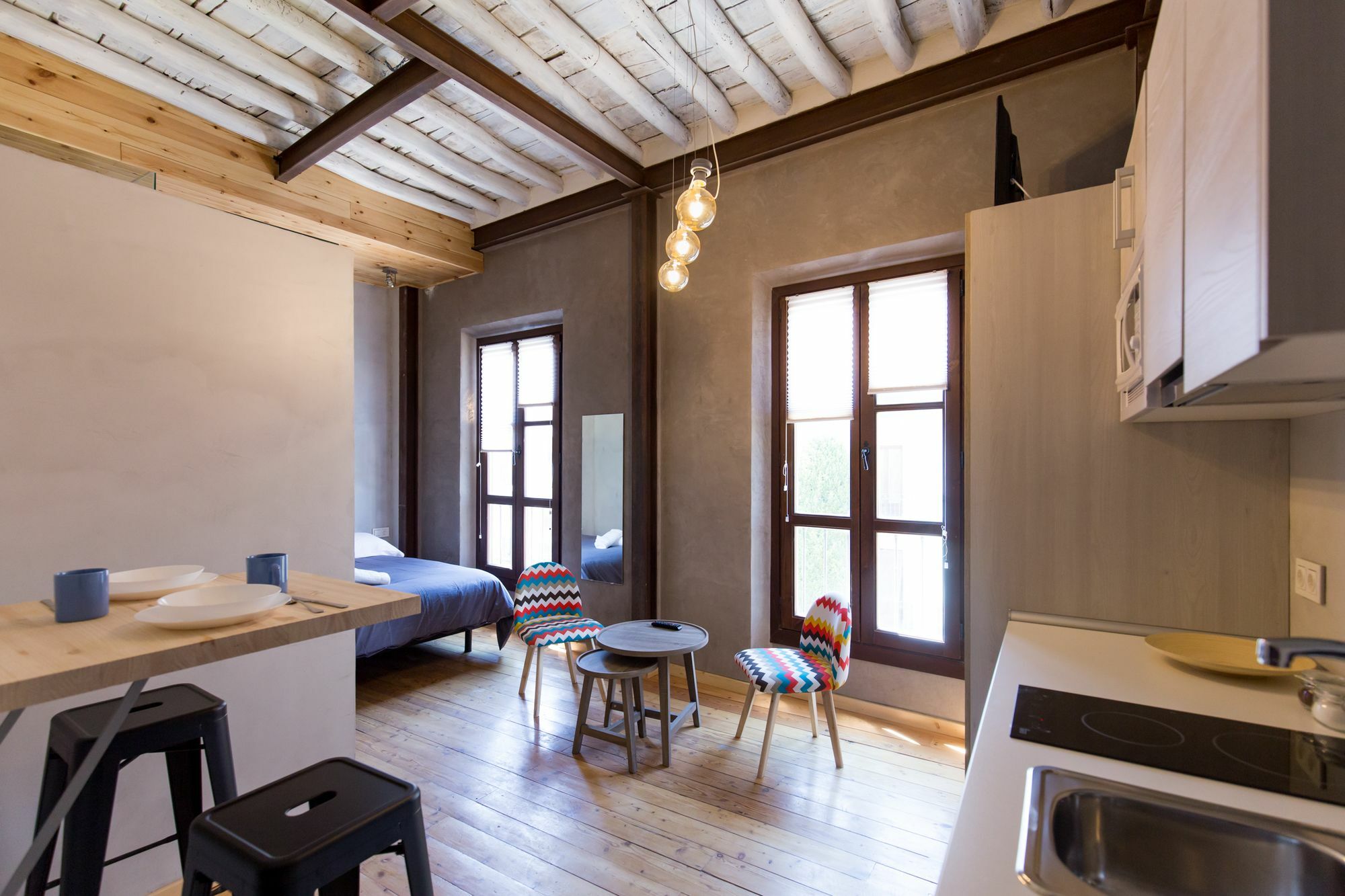 Los Lobos Suites Apartamentos Granada Ngoại thất bức ảnh