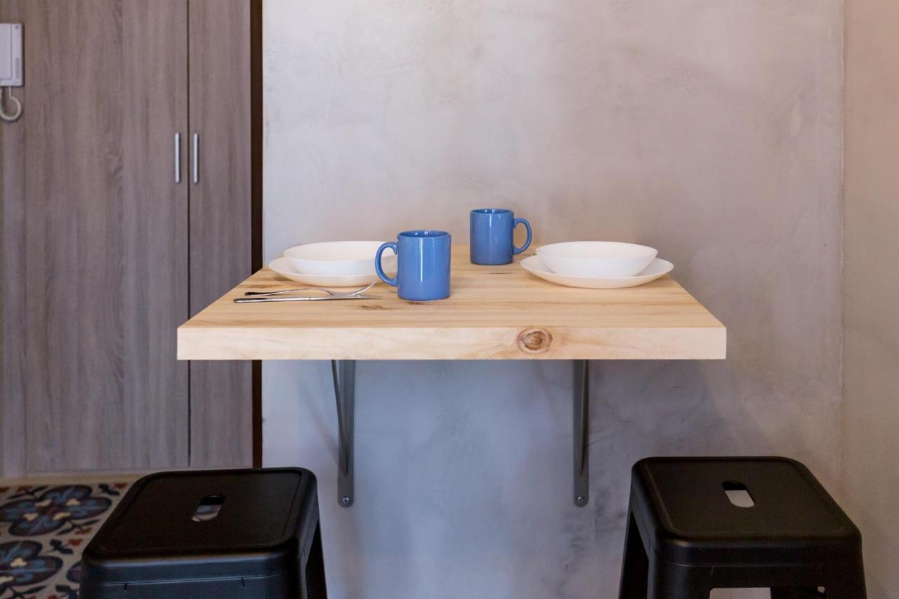 Los Lobos Suites Apartamentos Granada Ngoại thất bức ảnh